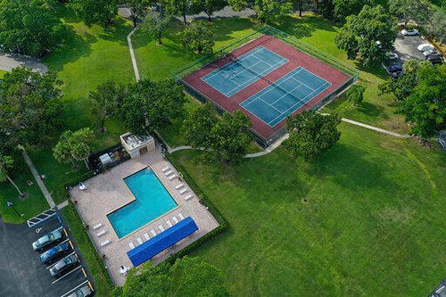 613-16300 Golf Club Rd, Weston, FL, 33326-1659 | Card Image
