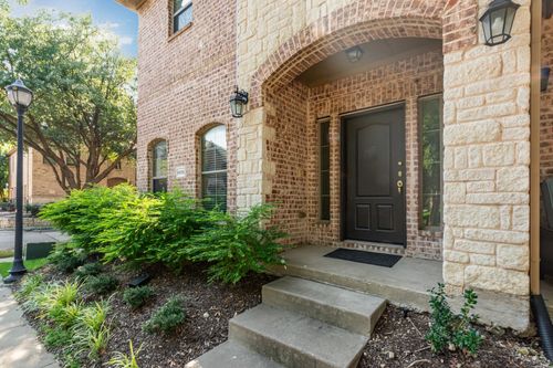 6895 Pistoia Dr, Frisco, TX, 75034-2384 | Card Image
