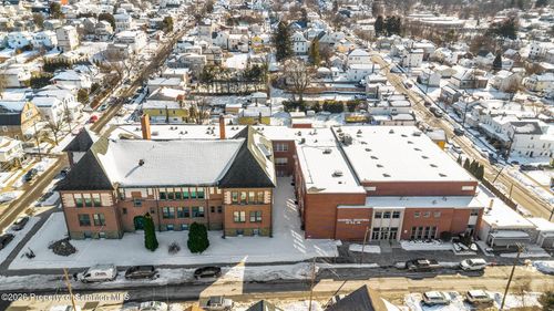 925 Prospect Ave, Scranton, PA, 18505-1858 | Card Image