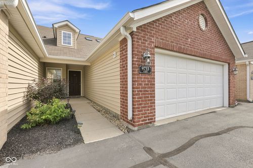 101-9733 Windy Ln, Fishers, IN, 46037-7598 | Card Image