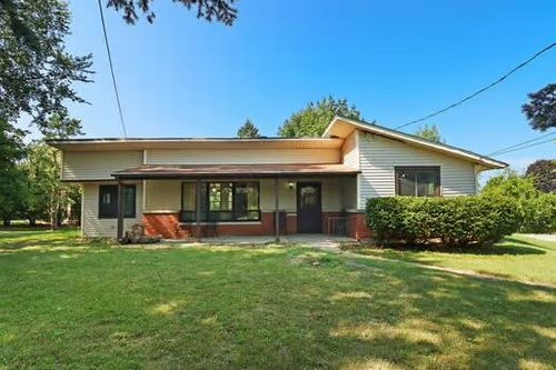 5401 82nd St, Kenosha, WI, 53142-4118 | Card Image