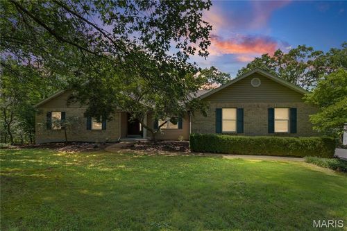 279 Fawn Ridge Ln, Hillsboro, MO, 63050-4211 | Card Image