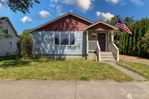122 W Dayton Ave, Dayton, WA, 99328-1023 | Card Image