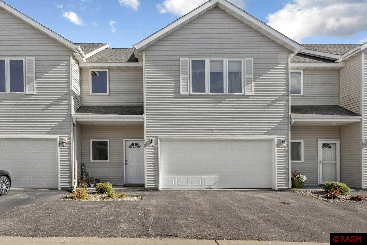 2102 Evergreen Trail, For Sale in North Mankato Zoocasa