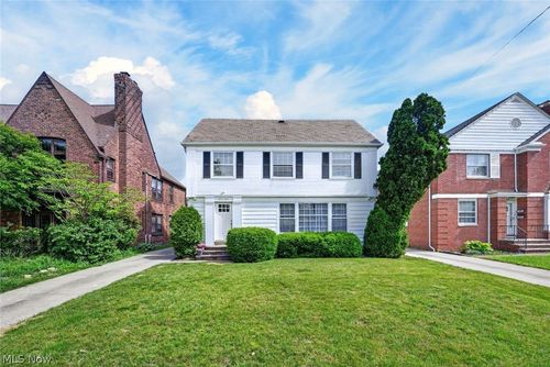 lower-19239 Winslow Road, Shaker Heights, OH, 44122 | Card Image