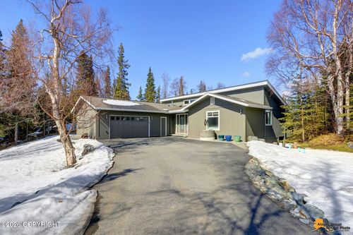 7141 Tree Top Cir, Anchorage, AK, 99507-7029 | Card Image