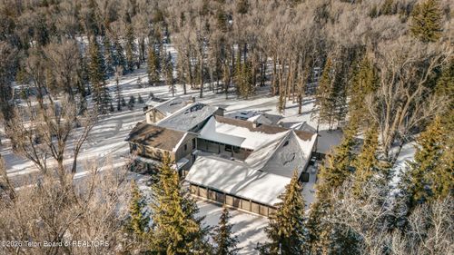 8910 Porter Loop, Jackson, WY, 83001 | Card Image