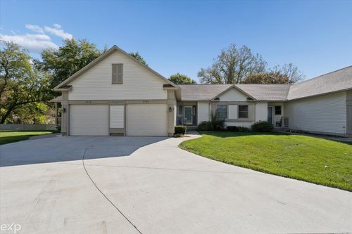 4446 Louise Ct, Genesee, MI, 48437-7715 | Card Image