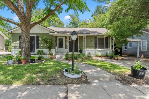4513 Athens Ave, Waco, TX, 76710-4957 | Card Image