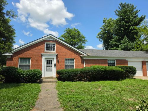 1685 N Forbes Rd, Lexington, KY, 40511-2138 | Card Image