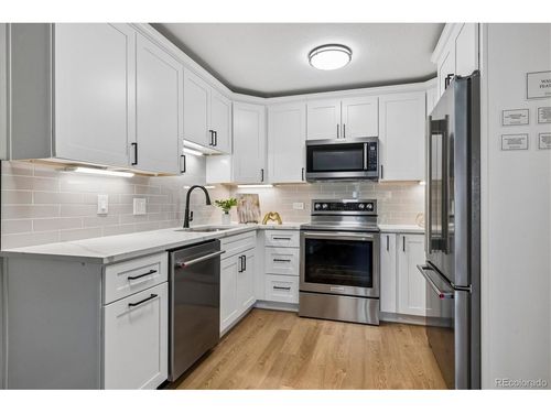 12a-605 S Alton Way, Denver, CO, 80247 | Card Image