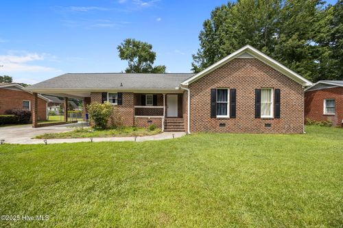 104 Briarwood Dr, Greenville, NC, 27834-6721 | Card Image