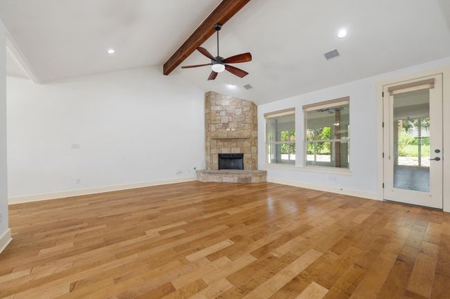 22127 Oban Dr, House other with 3 bedrooms, 3 bathrooms and null parking in Spicewood TX | Image 10