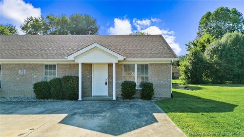 2-105 Brewer Dr, Borden, IN, 47106-8966 | Card Image