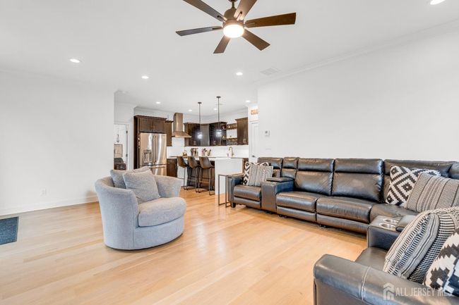 40 Cambridge Rd, House other with 5 bedrooms, 3 bathrooms and null parking in Edison NJ | Image 6