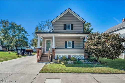 128 15th St Nw, Barberton, OH, 44203-7023 | Card Image