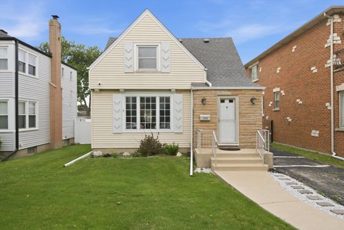 5108 Octavia Ave, Harwood Heights, IL, 60706-3627 | Card Image