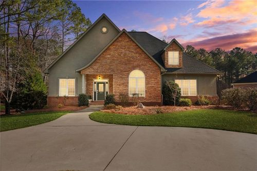 319 Stonebridge Blvd, Bremen, GA, 30110-2352 | Card Image