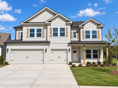 2204 Firelight Way, Ooltewah, TN, 37363-2235 | Card Image