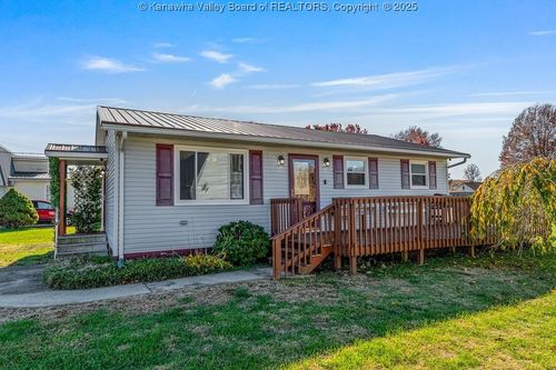 244 Ivywood St, Eleanor, WV, 25070 | Card Image