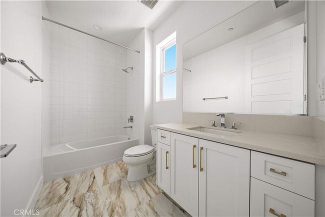 20414 W Marlow Ln, House other with 5 bedrooms, 6 bathrooms and 2 parking in Porter Ranch CA | Image 47