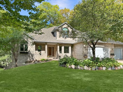 15920 37th Ave N, Plymouth, MN, 55446-3211 | Card Image