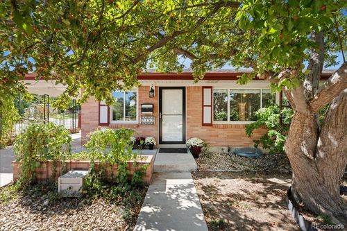 2597 S Perry St, Denver, CO, 80219-5717 | Card Image