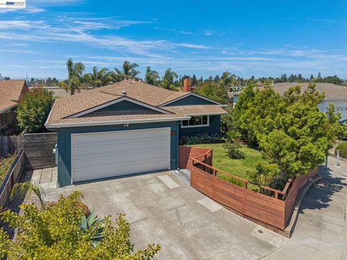 433 Kitty Hawk Rd, Alameda, CA, 94501-6037 | Card Image