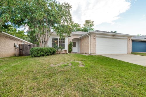 5907 Fawn Meadow Trl, Arlington, TX, 76017-1974 | Card Image