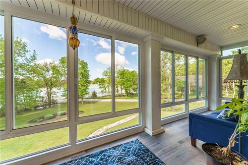 9696 Fuller Rd, Rogers, AR, 72756-8393 | Card Image