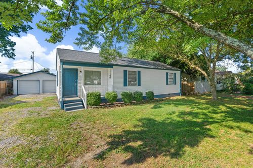 106 Kings Rd, Smyrna, TN, 37167-2212 | Card Image