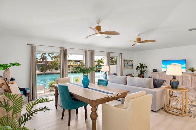 Dining / Living Room | Image 5