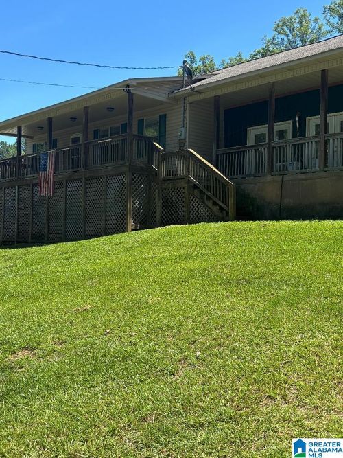 426 Inland Lake Rd, Springville, AL, 35146-8140 | Card Image