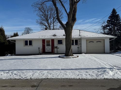 123 Riverview Drive, Waterford, WI, 53185 | Card Image