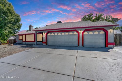 4225 N Saratoga Dr, Prescott Valley, AZ, 86314-7424 | Card Image