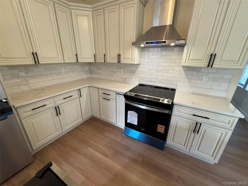 12 Dodge St, Poughquag, NY, 12570-5220 | Card Image