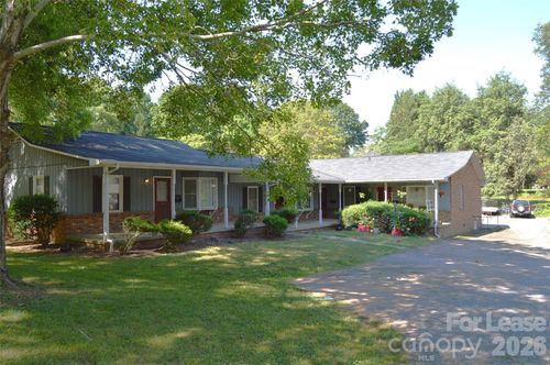 apt-3-221 Kelly St, Statesville, NC, 28677-5267 | Card Image