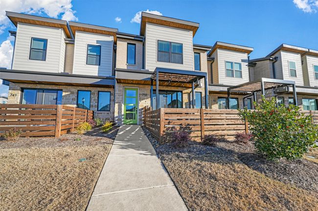 View of front of house | Image 28