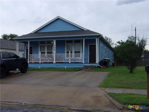 109 Palmwood Dr, Victoria, TX, 77901-4879 | Card Image