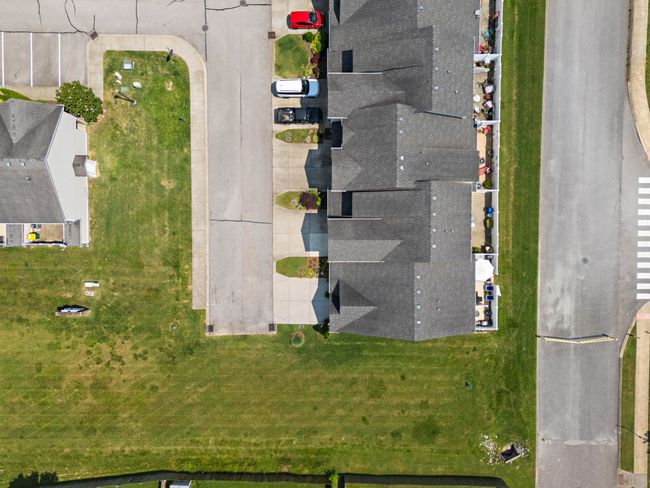 1071 Muna Ct, Townhouse with 3 bedrooms, 3 bathrooms and 3 parking in Spring Hill TN | Image 41