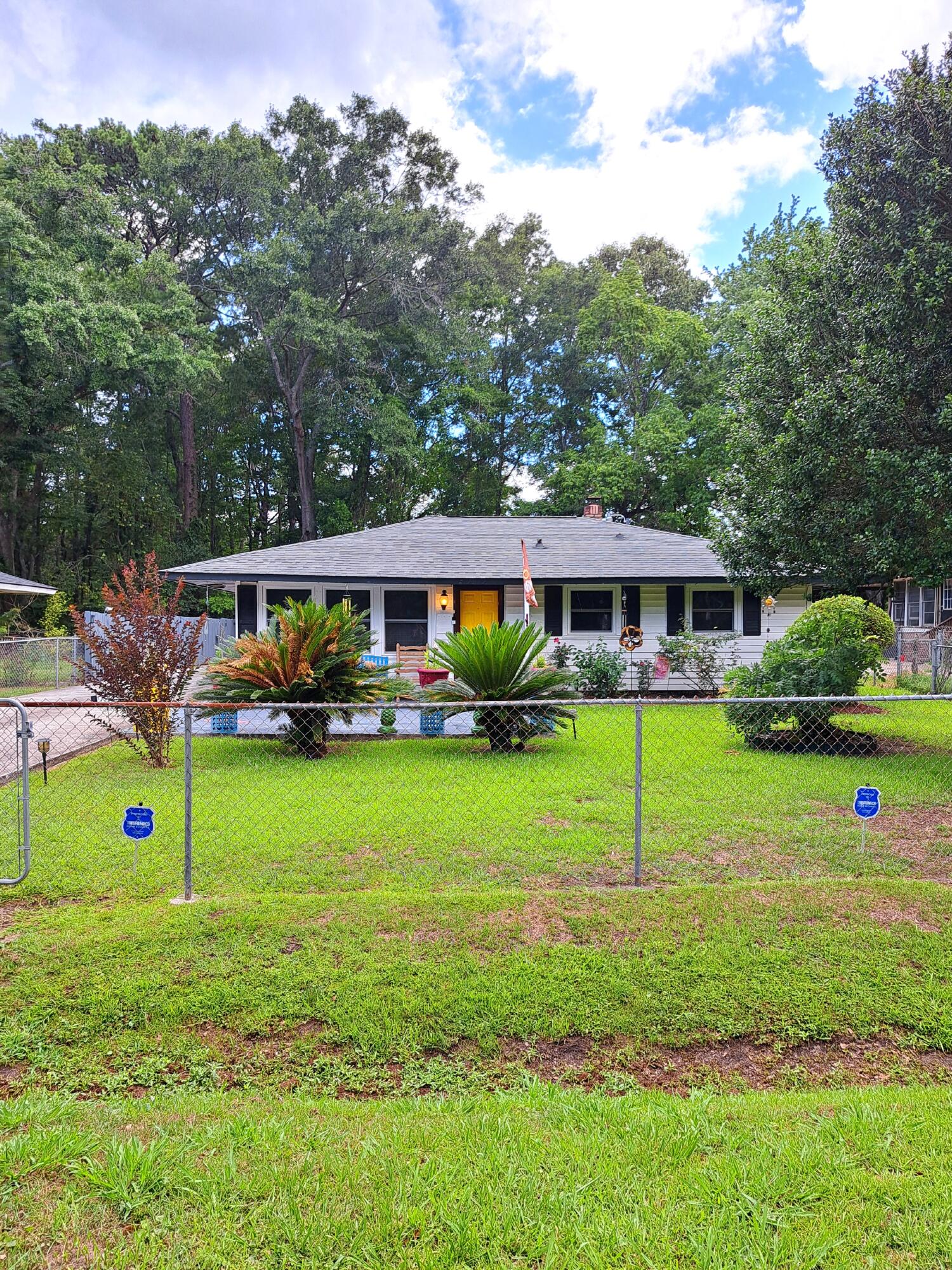 Residential in North Charleston
