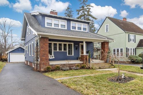 107 E Dunedin Rd, Columbus, OH, 43214-3801 | Card Image