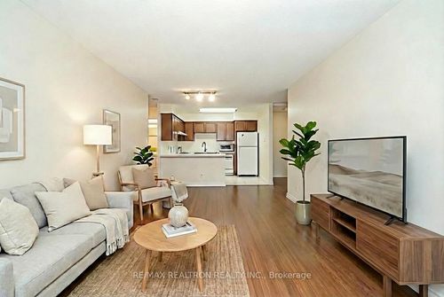 511-256 Doris Ave, North York, ON, M2N6X8 | Card Image