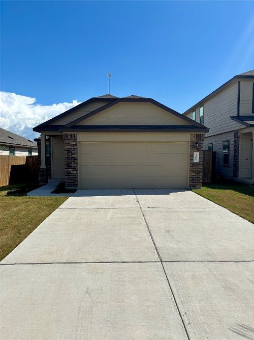 309 Bronco Billy Dr, Jarrell, TX, 76537-0775 | Card Image