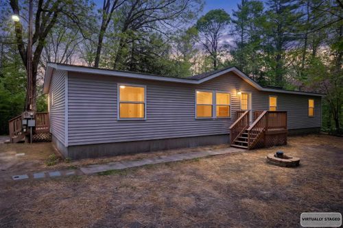 92 Moose Mountain Rd, Canaan, NH, 03741-7557 | Card Image