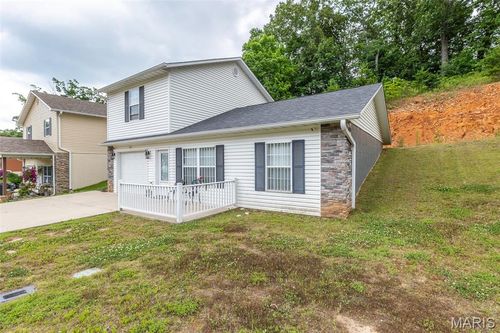 114 Mayson Ln, Poplar Bluff, MO, 63901-8701 | Card Image