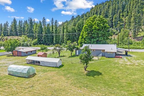 4512 Highway 31, Ione, WA, 99139-5118 | Card Image