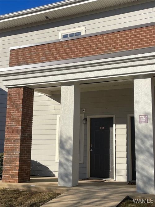 3218 Veterans Memorial Pkwy, Tuscaloosa, AL, 35404-4200 | Card Image