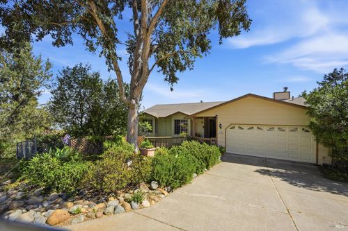 3590 Idlewood Dr, Kelseyville, CA, 95451-9047 | Card Image