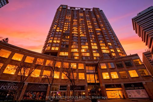 320-1033 Bay St, Toronto, ON, M5S3A5 | Card Image